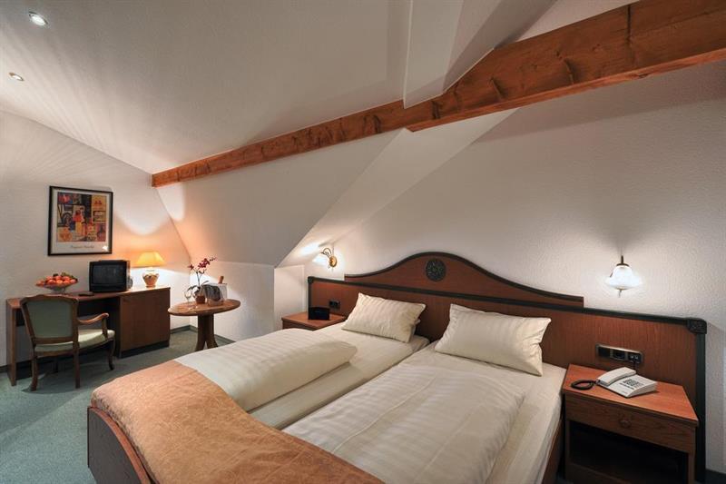 Hotel Altdeutsche Weinstube Rüdesheim am Rhein Exterior foto